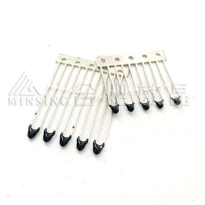 مقياس حرارة حراري بالسعة NTC تم تطويره لتوفير بيانات دقيقة عن درجة الحرارة في العدادات الذكية ووحدات التدفئة والتهوية وتكييف الهواء ولوحات التحكم الصناعية.